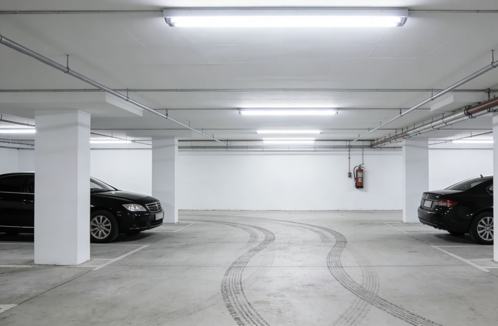 贵阳防水工程：地下车库地面潮湿结露是防水没做好吗？